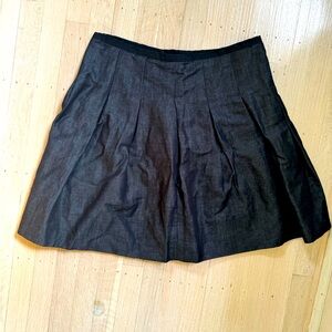 Original Gap glazed dark denim skirt size 06